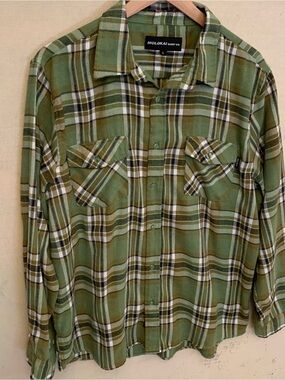 Molokai Surf Co. Green Plaid Flannel Shirt, Men’s Size Large